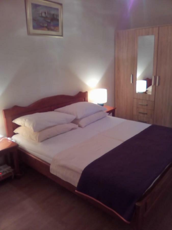 Apartment Castel Bale Extérieur photo